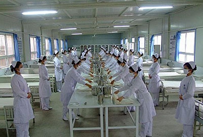新疆維吾爾醫(yī)學專科學校2022年學費、收費多少
