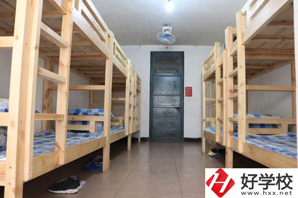 長沙航天學校環(huán)境如何？有哪些辦學優(yōu)勢？
