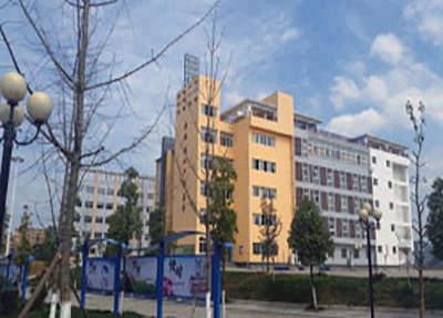 佛山高明區(qū)職業(yè)技術(shù)學校2024年報名一年多少學費