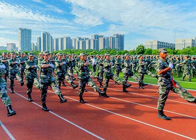 臨夏衛(wèi)生學(xué)校2024年報名學(xué)費多少錢